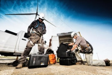 Peli 1615 Air Case pusta walizka na kółkach 71 l